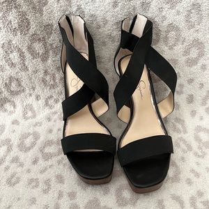 Jessica Simpson size 10 wedge